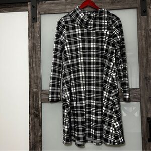 Chris & Carol Black & White Plaid Dress High Collar w/ Button Detail Women's M